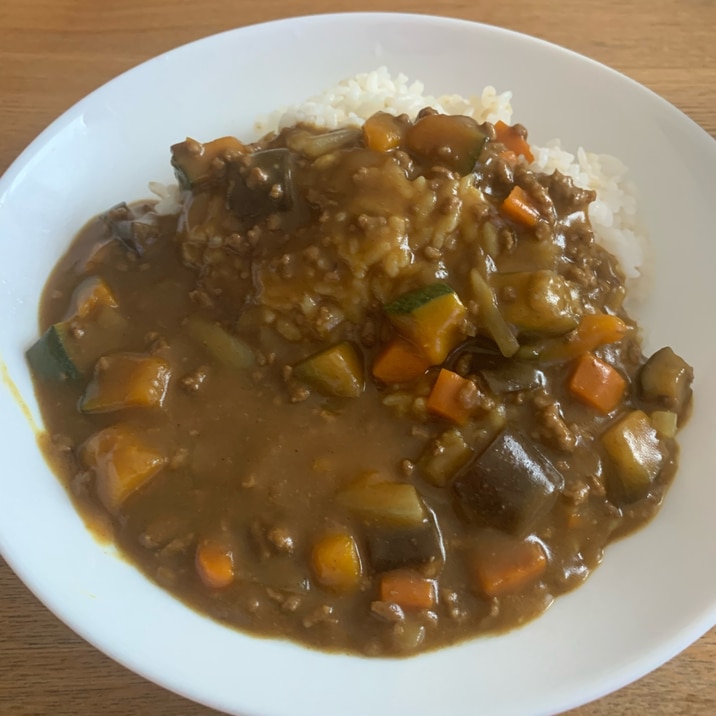 かぼちゃとナスのひき肉カレー